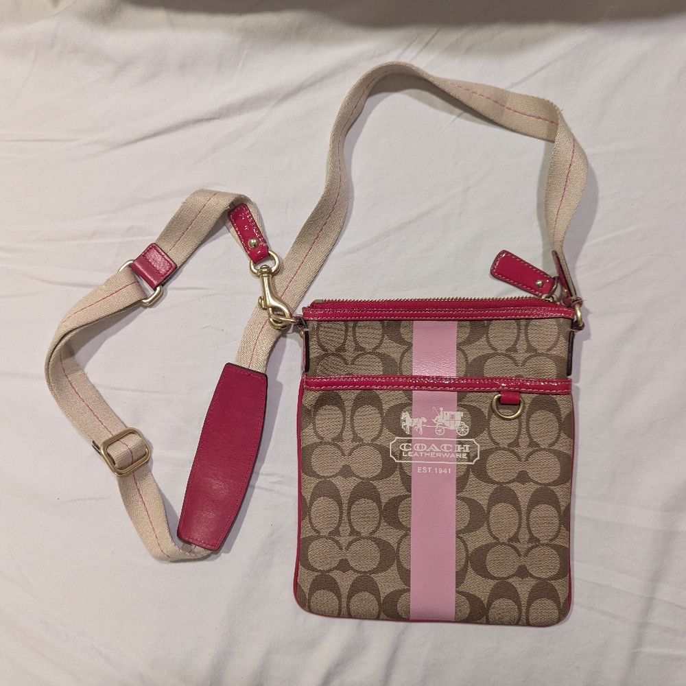 Coach Tattersall Interior Pink Trim Signature Crossbody Bag in Brown/Pink
